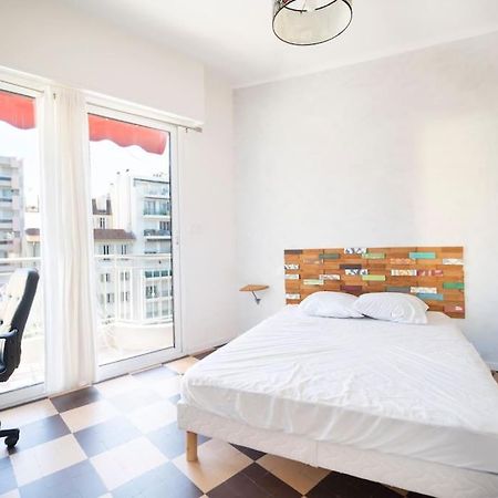 Appartement Avec 4 Chambres Doubles - Proche De La Mer, Des Transports Et De La Promenade Des Anglais ニース エクステリア 写真