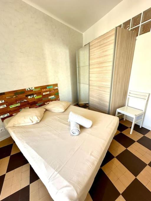 Appartement Avec 4 Chambres Doubles - Proche De La Mer, Des Transports Et De La Promenade Des Anglais ニース エクステリア 写真