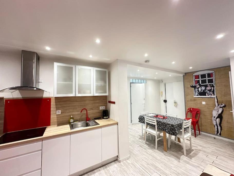 Appartement Avec 4 Chambres Doubles - Proche De La Mer, Des Transports Et De La Promenade Des Anglais ニース エクステリア 写真