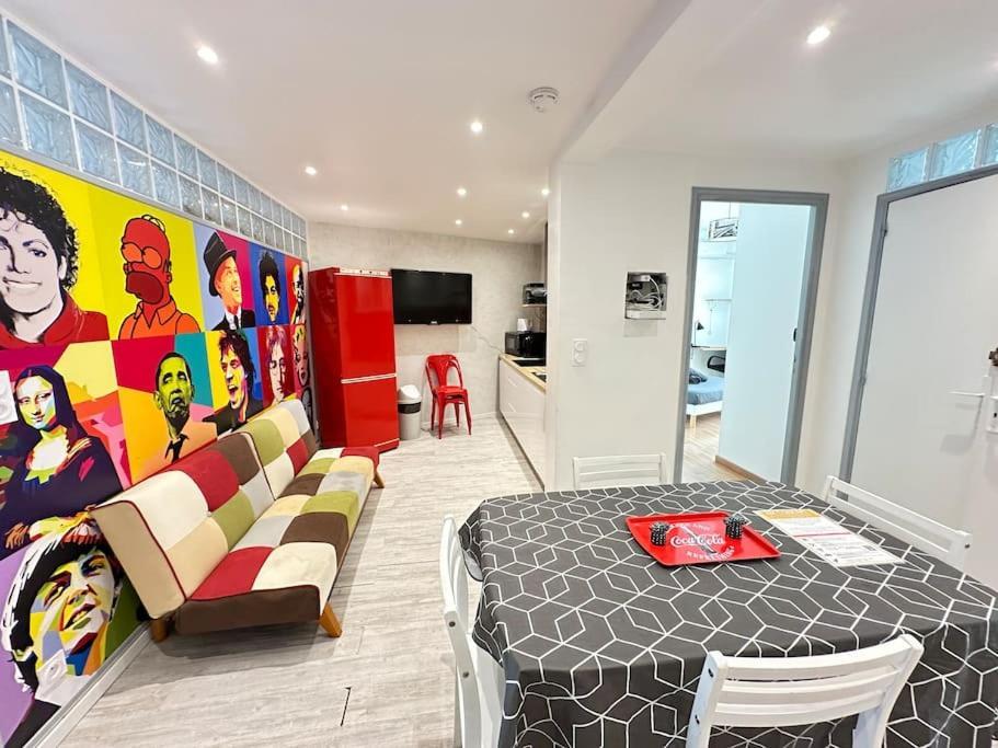Appartement Avec 4 Chambres Doubles - Proche De La Mer, Des Transports Et De La Promenade Des Anglais ニース エクステリア 写真