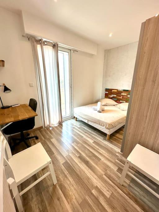 Appartement Avec 4 Chambres Doubles - Proche De La Mer, Des Transports Et De La Promenade Des Anglais ニース エクステリア 写真